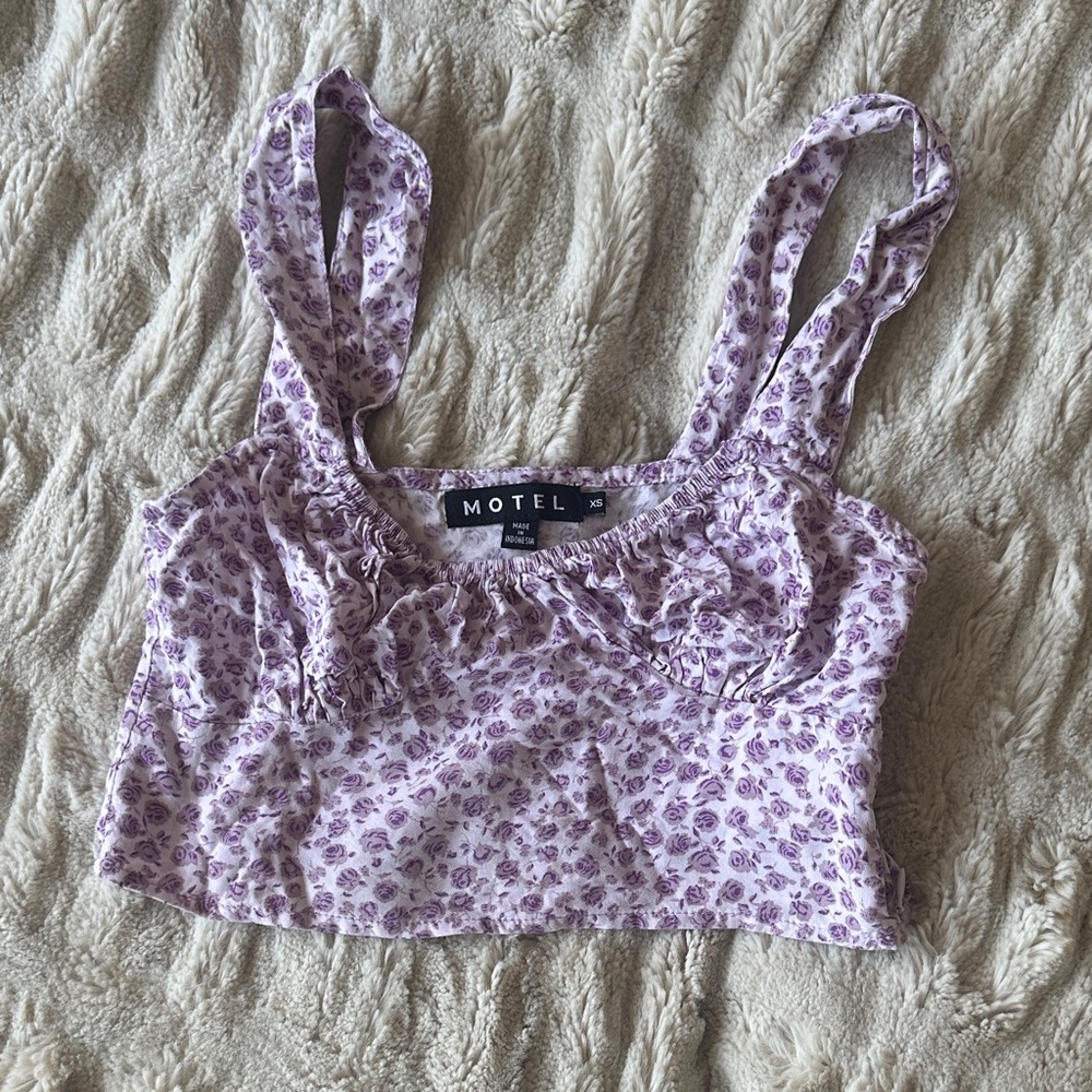Motel Rocks Lavender Floral Top